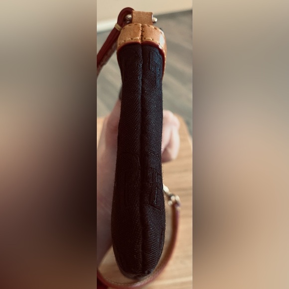 Dooney & Bourke Wristlet - Used Once - No Callouts - Picture 10 of 10